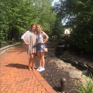 Meet your Posher, Annie